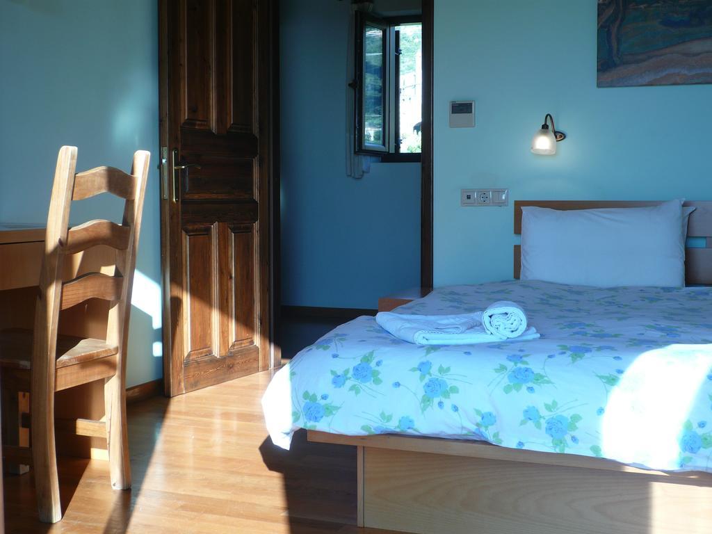 Maison Viros Kardhamili Rum bild
